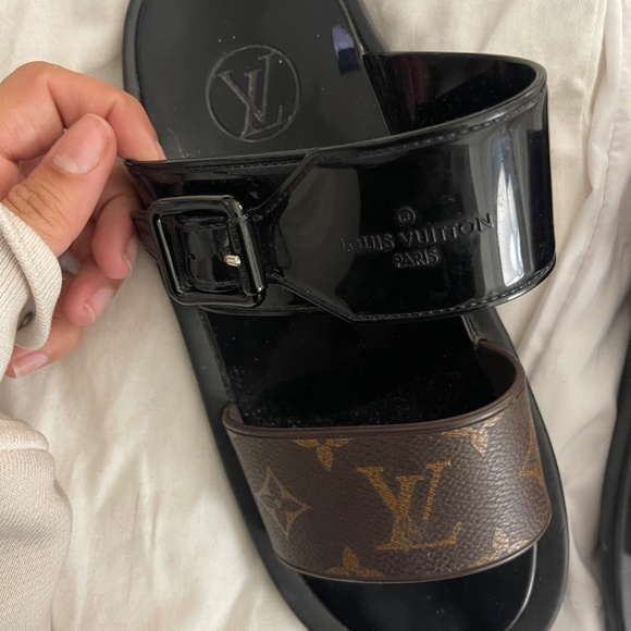 Louis Vuitton Black and Brown Sandals - Picture 4 of 5